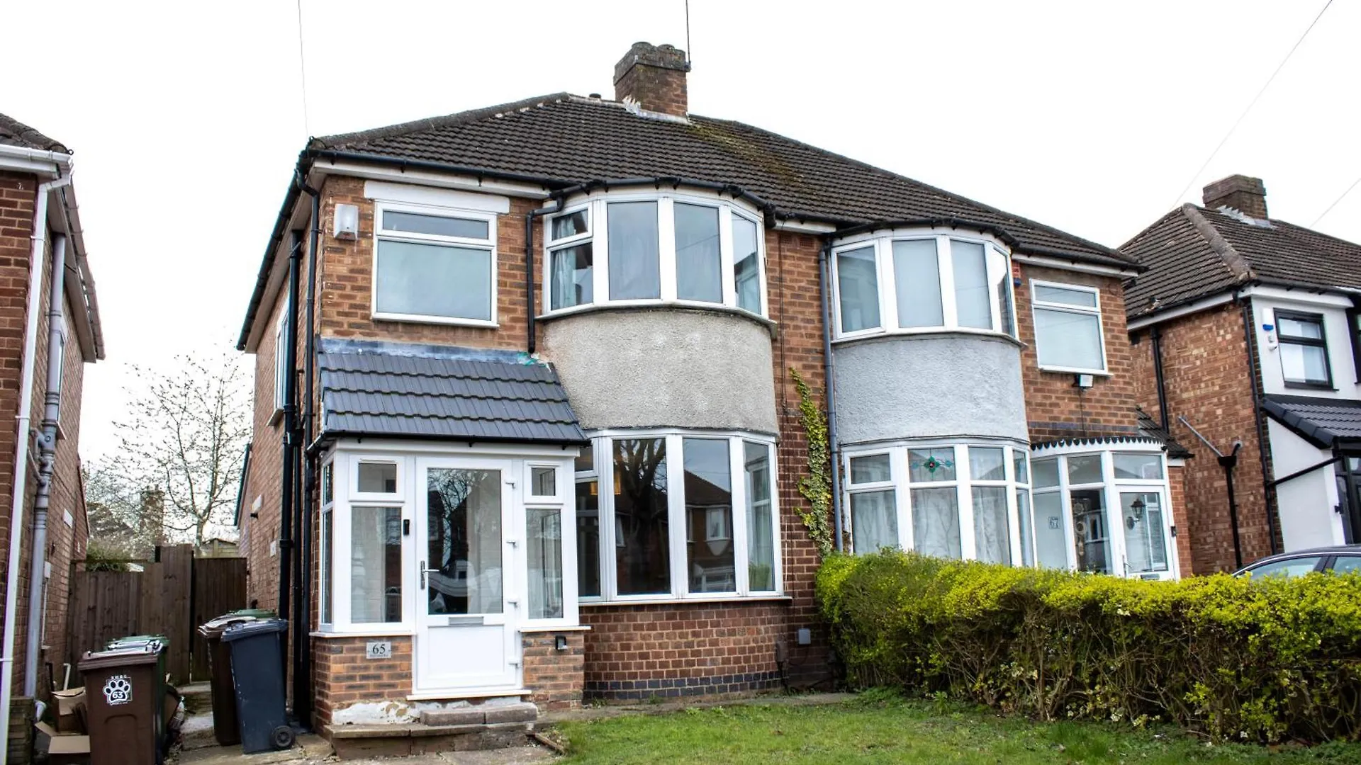 Harvard House, Stylish 3 Bedroom House In Solihull 5 Mins To The Nec, Bhx ,Jlr With Free Parking Birmingham Holiday home